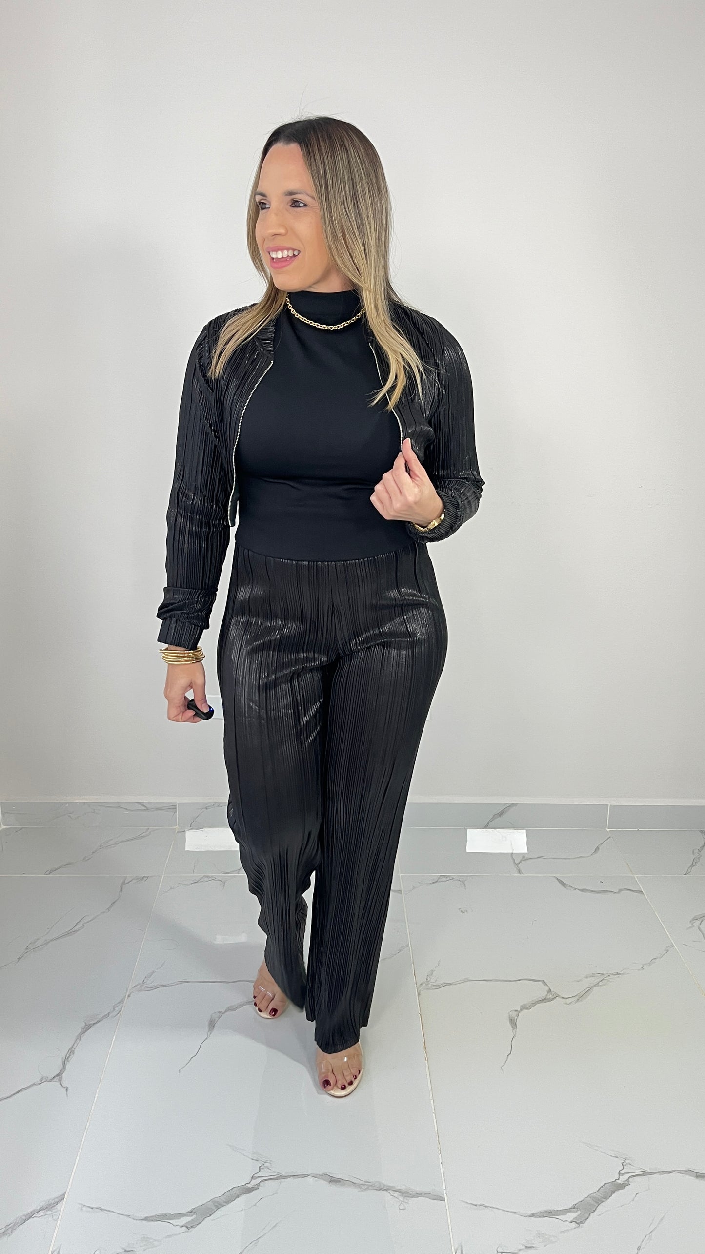 Metallic Black Plisse Set ( leer descripción)