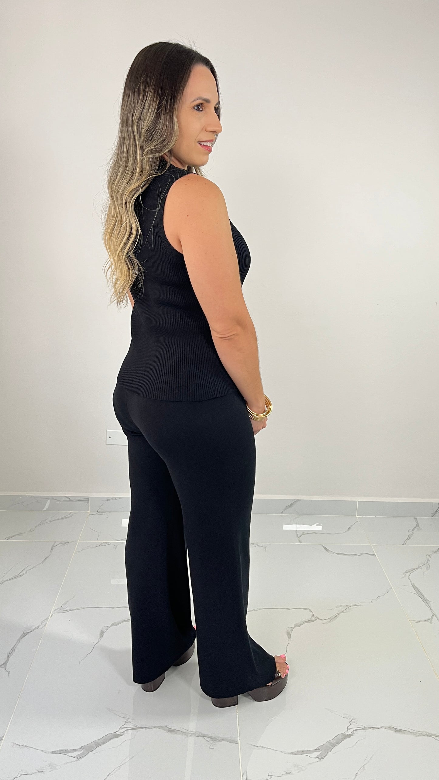 Button Detail Black Set