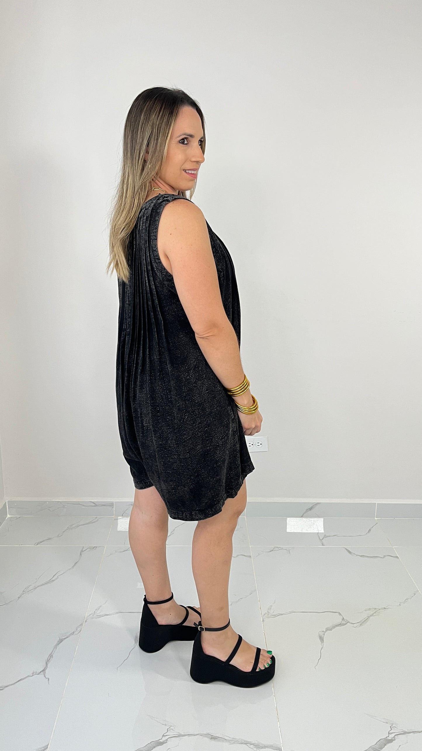 Washed Black Romper (leer descripción)