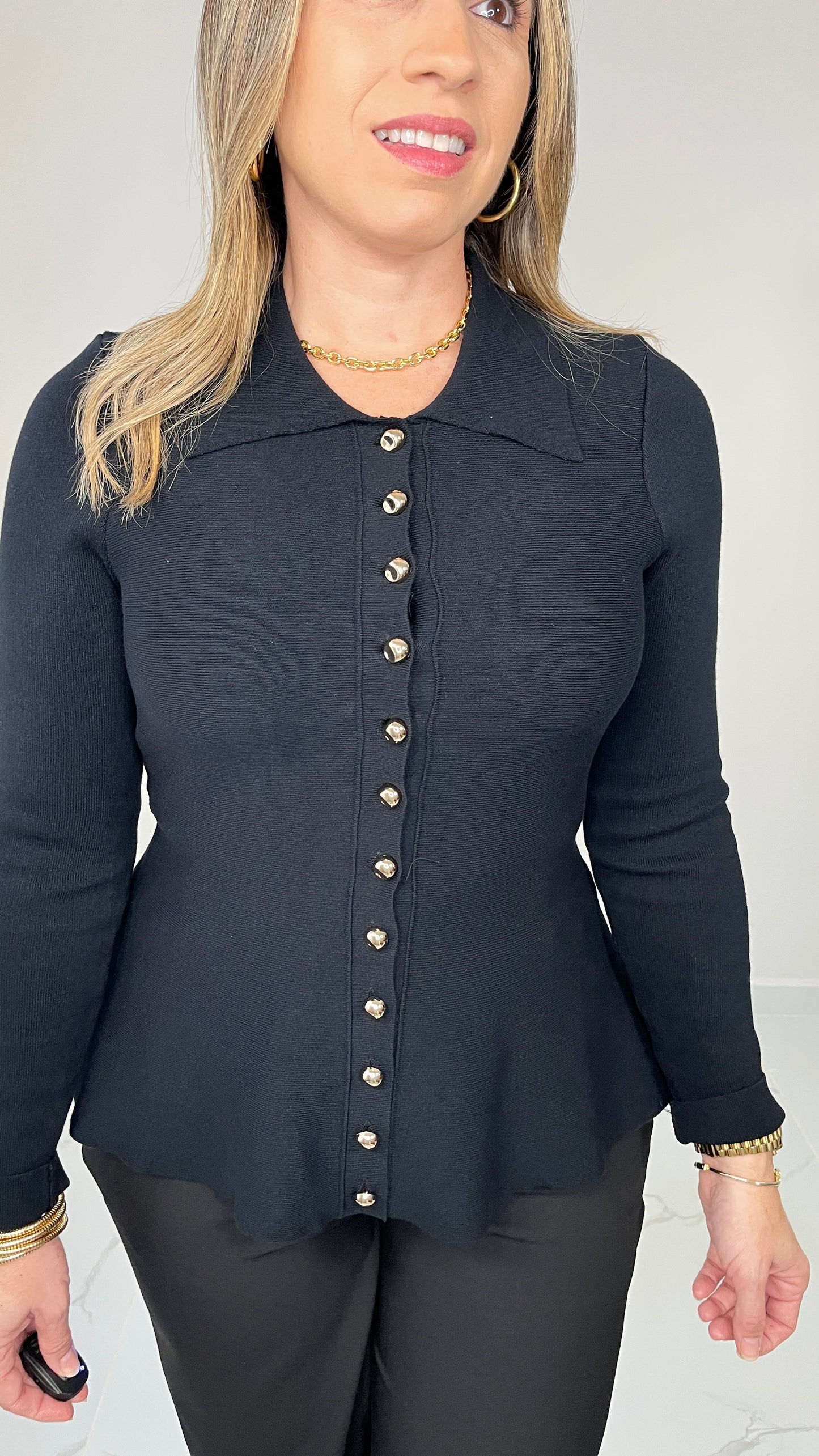 Buttons Black Top