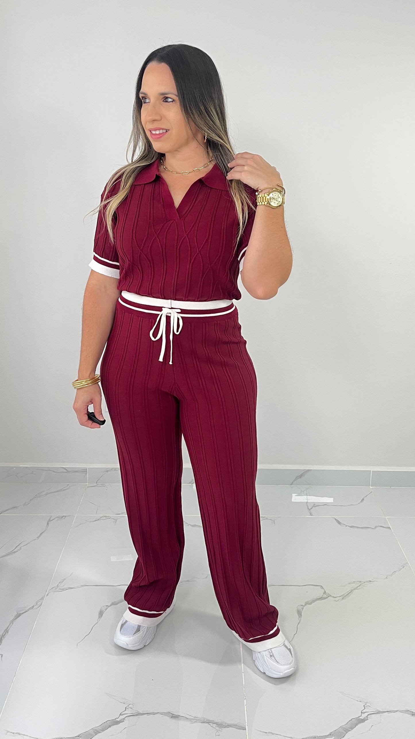 Wine and White Set