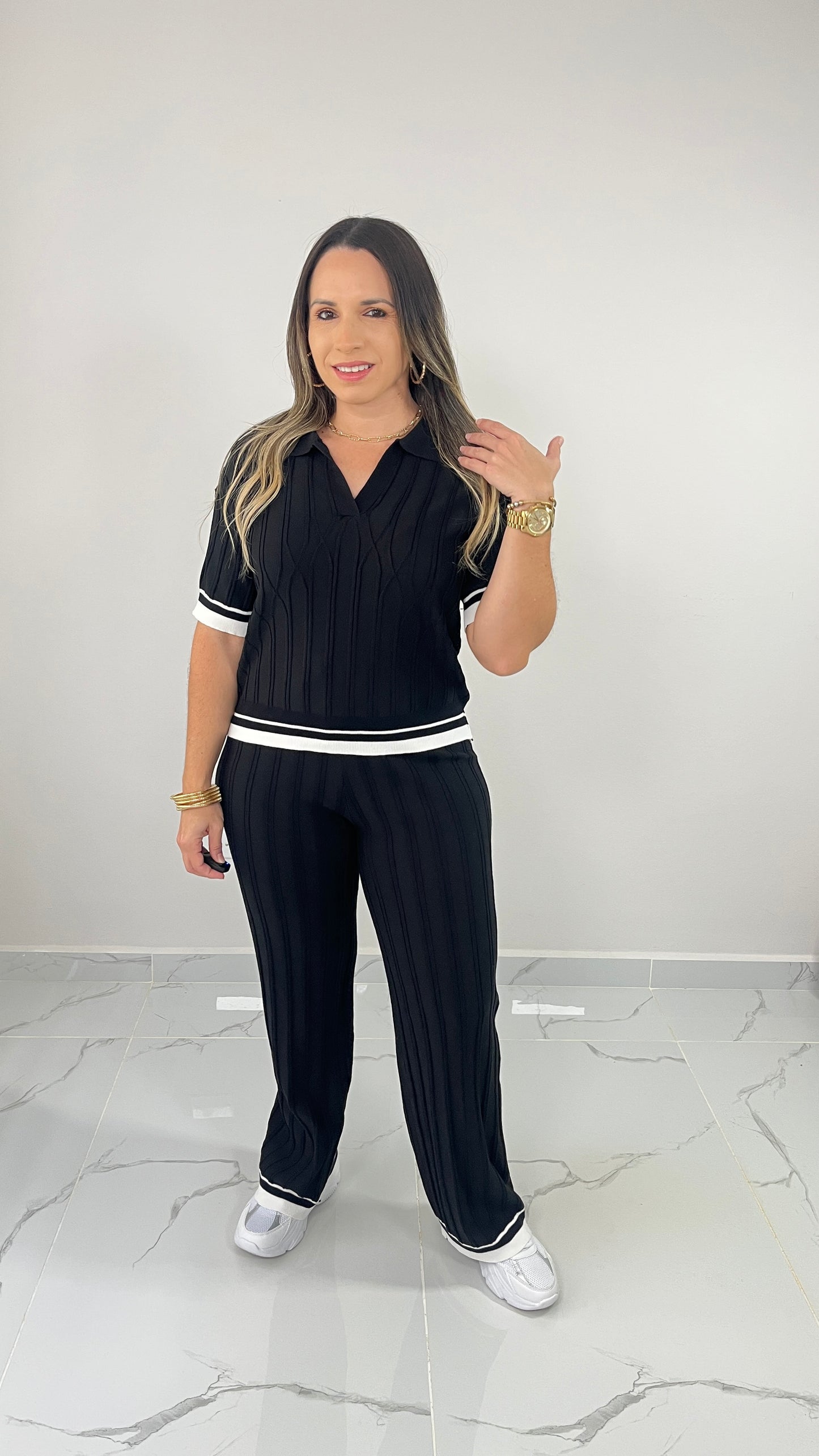 Black and White Set