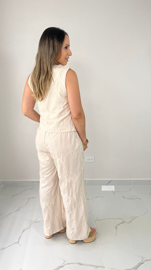 Ivory Embroidery Set