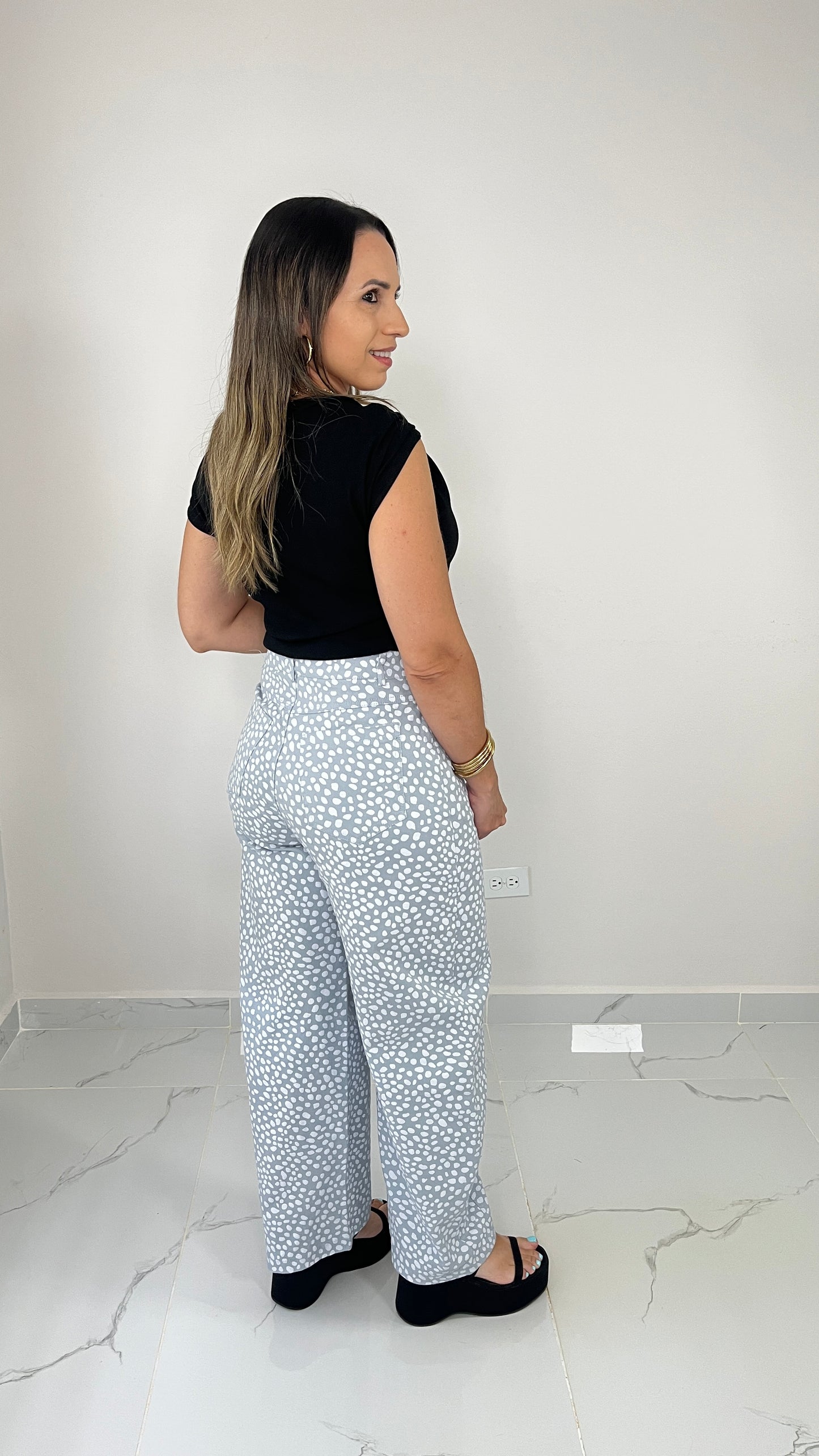 Blue Barrel Jean ( stretch)